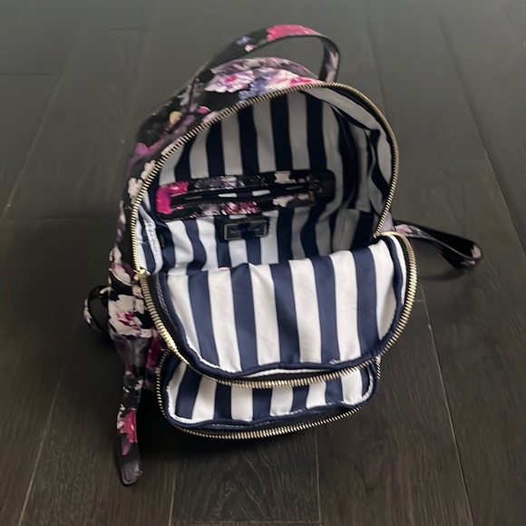 Floral purple mini backpack - Picture 4 of 5